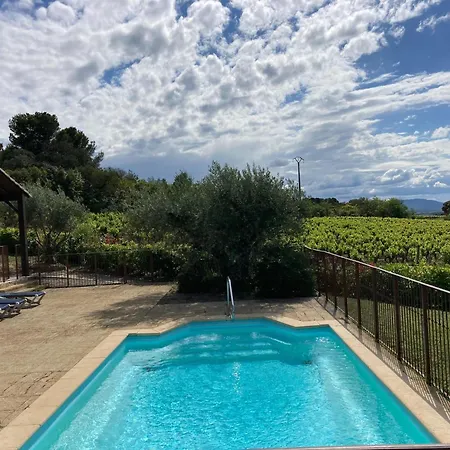 Cosy With Pool Villa