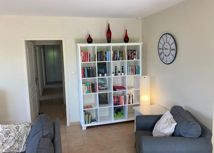 Cosy With Pool Villa Montbrun-des-Corbières